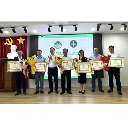 10 thành viên VIPA nhận Bằng khen của Bộ trưởng Bộ Nông nghiệp và Môi trường